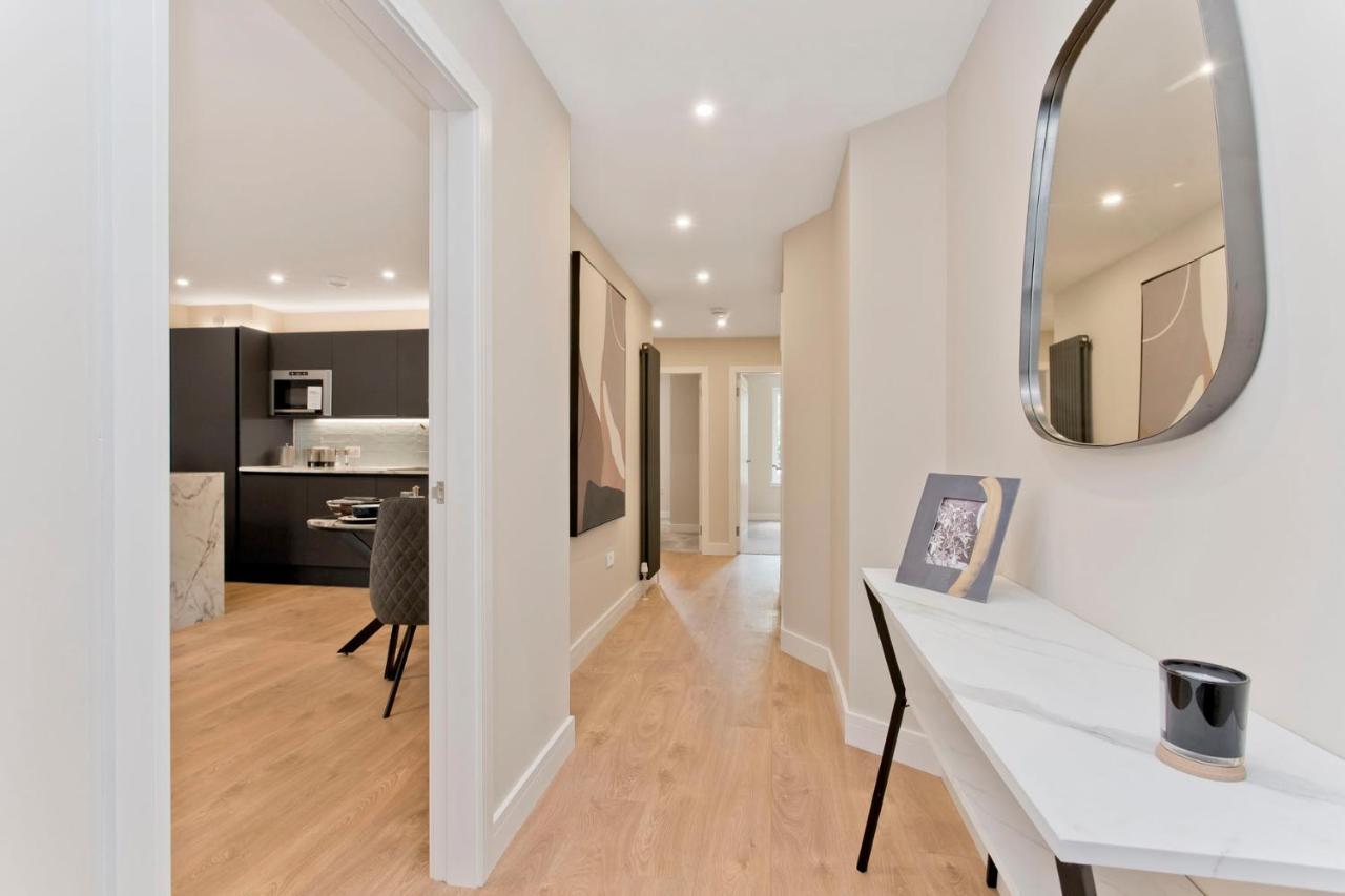 Modern City Centre 2 Bedroom 2 Bathroom Apartments, Main Door Ground With Private Parking 에든버러 외부 사진